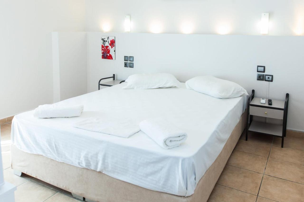 Silver Hotel Athens Double Room With Balcony Exterior foto